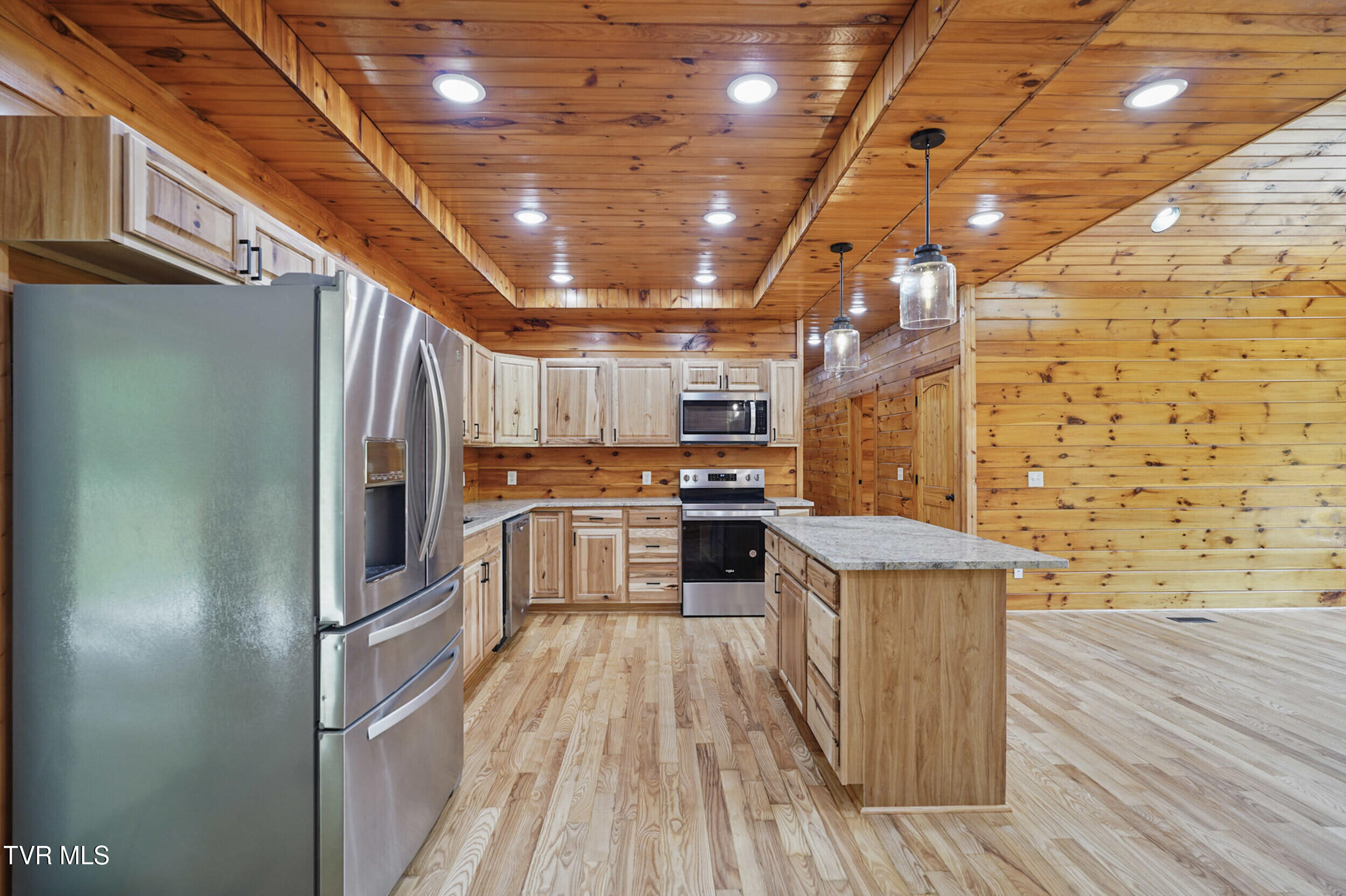 560 Sigman Hollow Road, Bluff City, Tennessee image 9