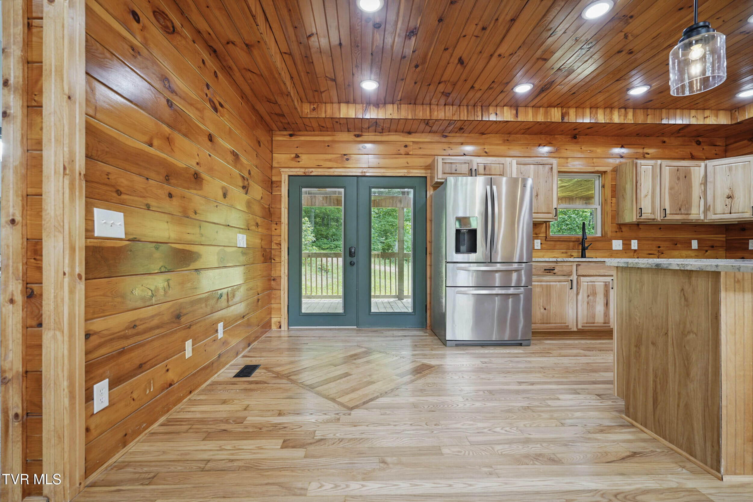560 Sigman Hollow Road, Bluff City, Tennessee image 11