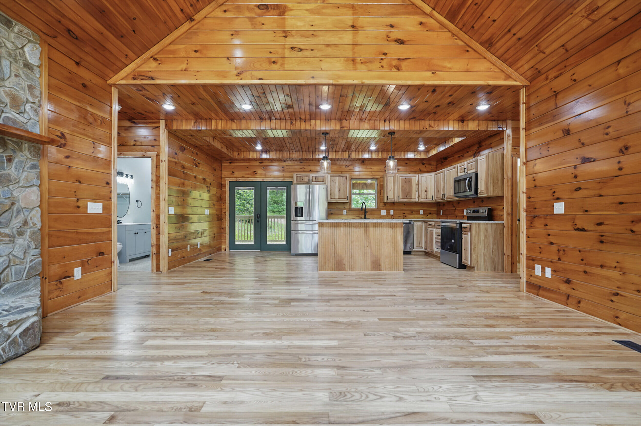 560 Sigman Hollow Road, Bluff City, Tennessee image 5