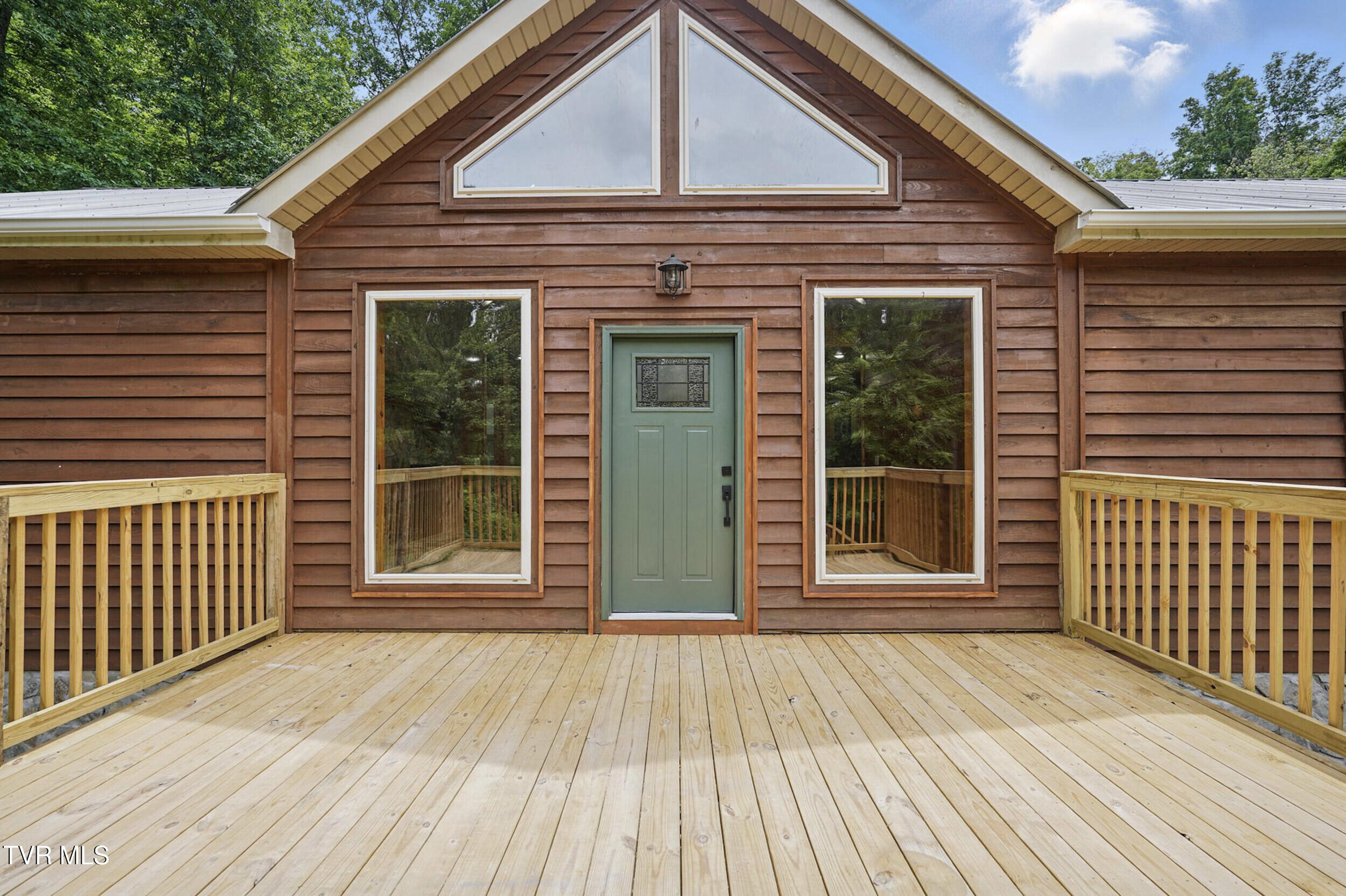 560 Sigman Hollow Road, Bluff City, Tennessee image 3