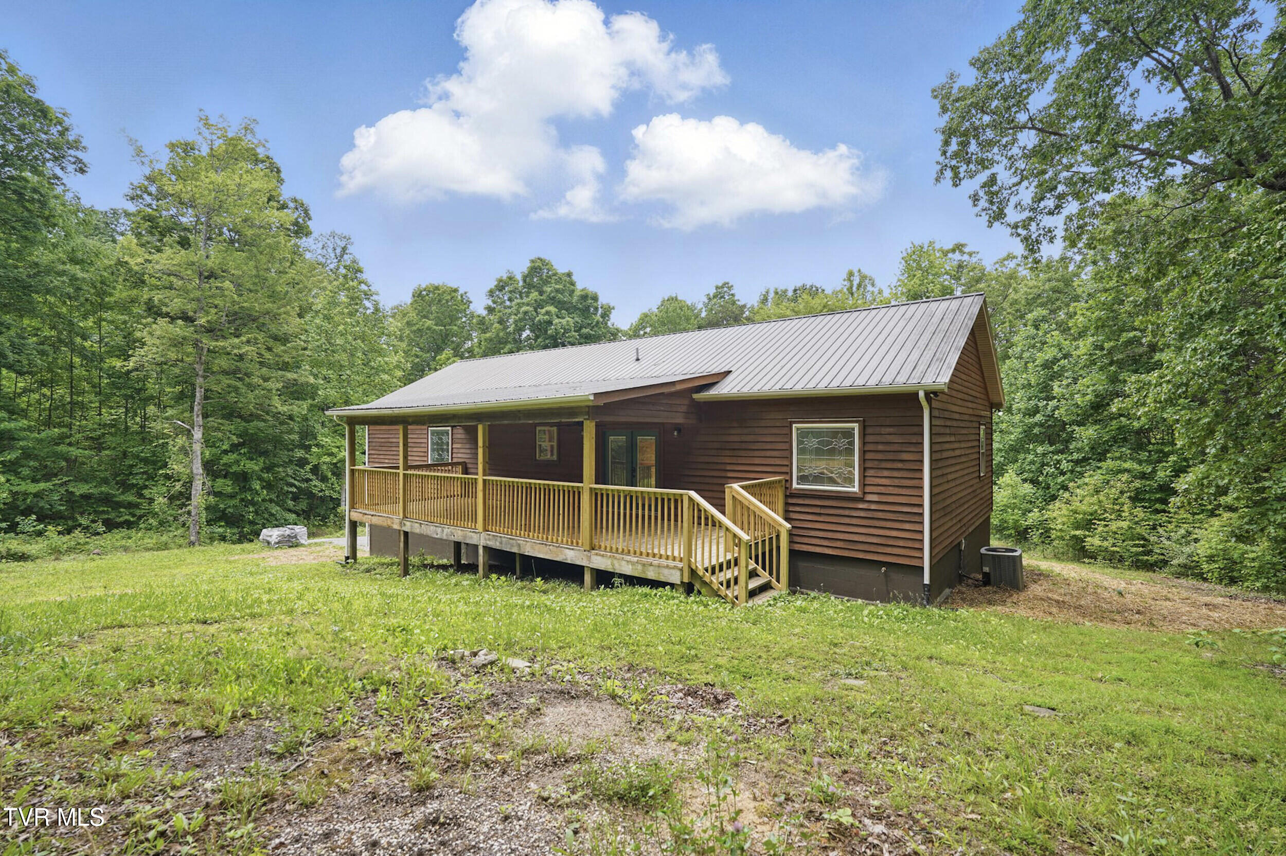 560 Sigman Hollow Road, Bluff City, Tennessee image 42