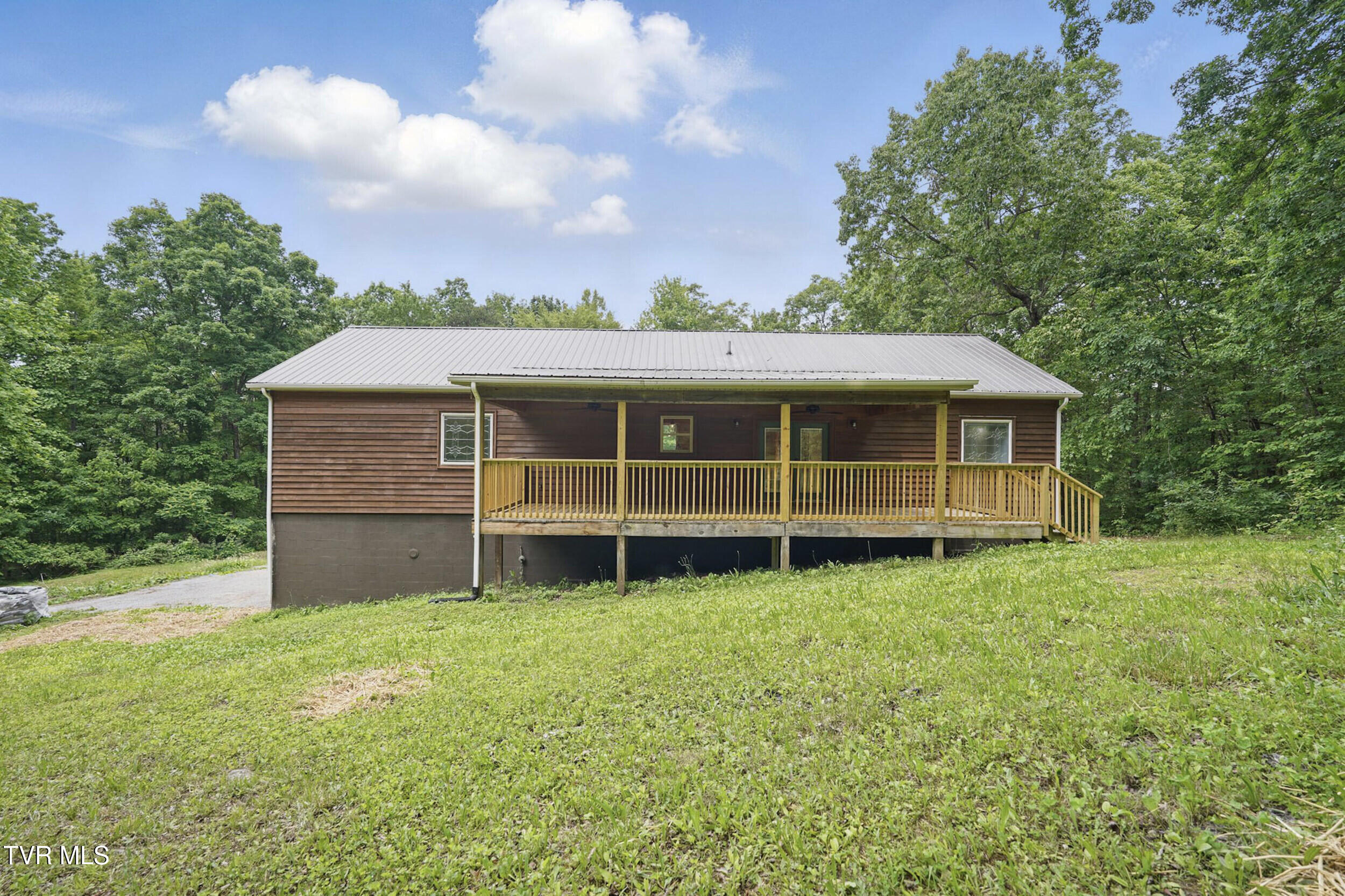 560 Sigman Hollow Road, Bluff City, Tennessee image 41