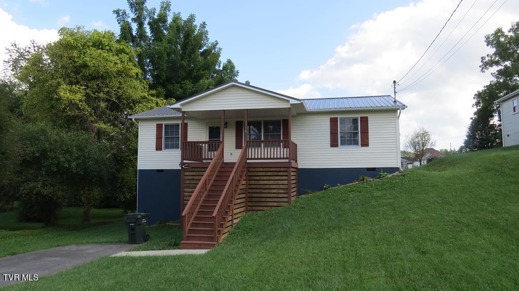 Photo of 2156 Bradley Street, Bristol, VA 24202 (MLS # 10000377)