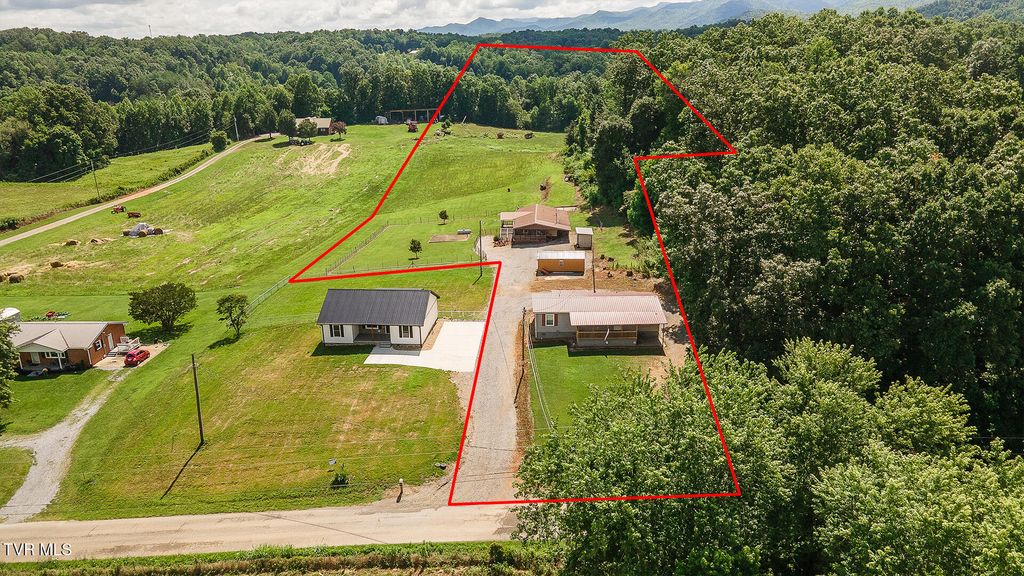 Photo of 647645 Seaton Road, Afton, TN 37616 (MLS # 9991488)