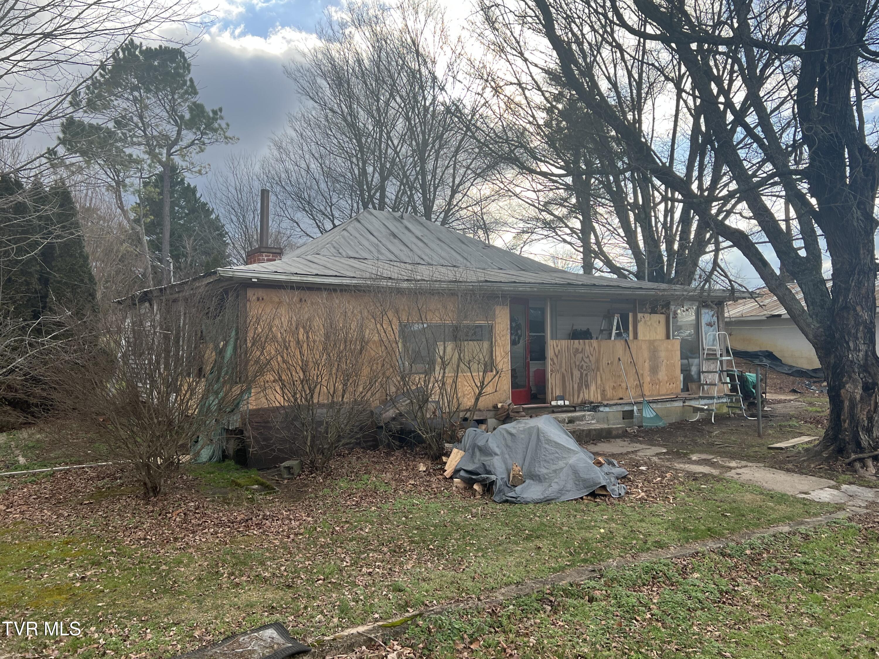 110 Fishpond Road, Chuckey, Tennessee image 2