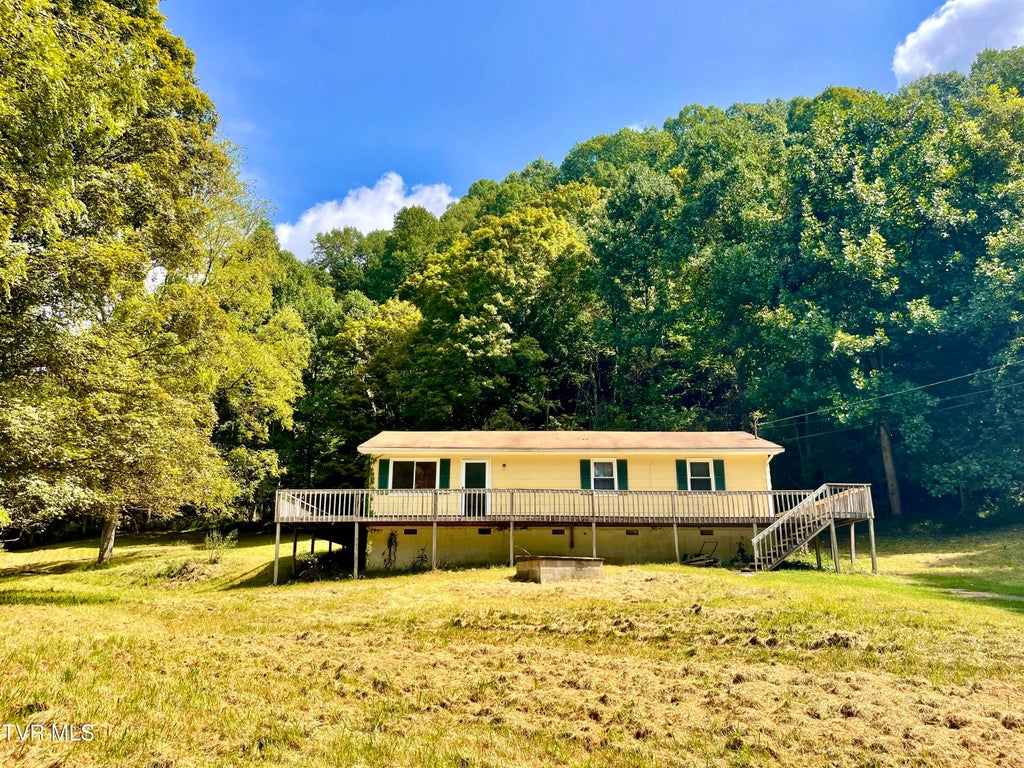 Photo of 6090 Shaffertown Road, Bristol, VA 24202 (MLS # 10001165)