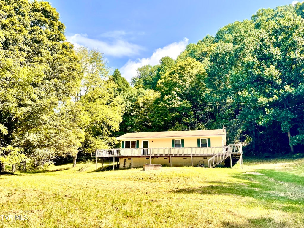 Photo of 6090 Shaffertown Road, Bristol, VA 24202 (MLS # 10001165)