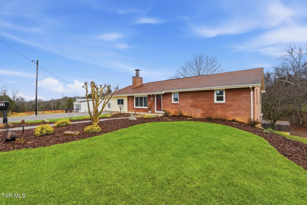 Photo of 121 Chateaugay Road, Kingsport, TN 37660 (MLS # 9991417)