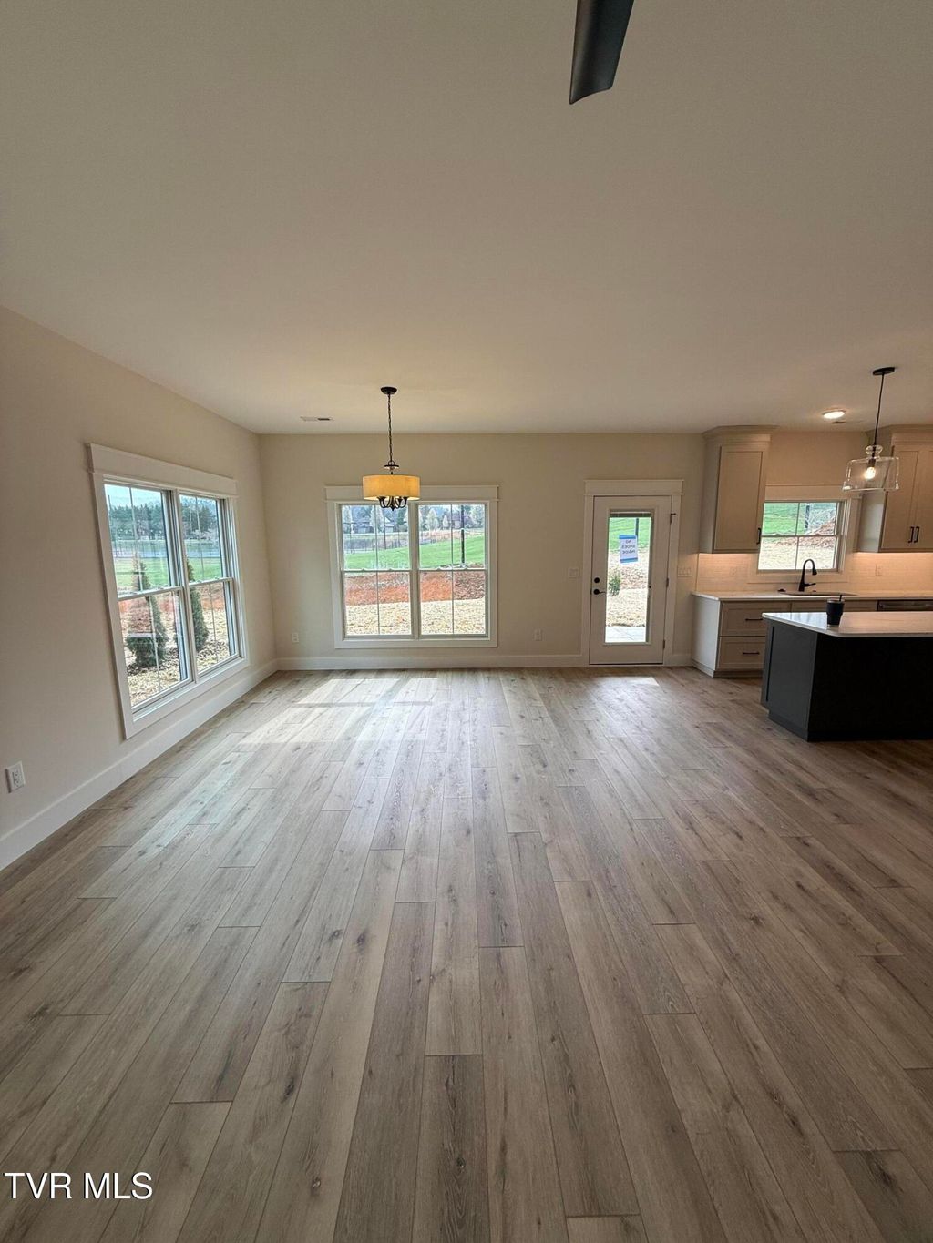 Photo of 310 Monroe Drive, Bristol, TN 37620 (MLS # 9991726)