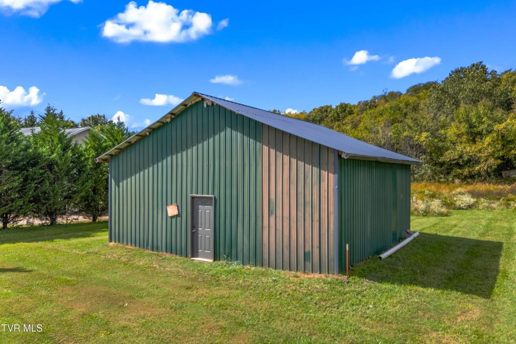Photo of 465 Livingston Road, Bean Station, TN 37708 (MLS # 9992886)
