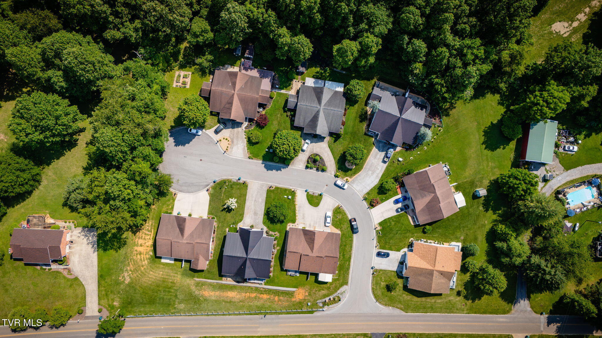 105 Willow Oak Court, Bristol, Virginia image 32