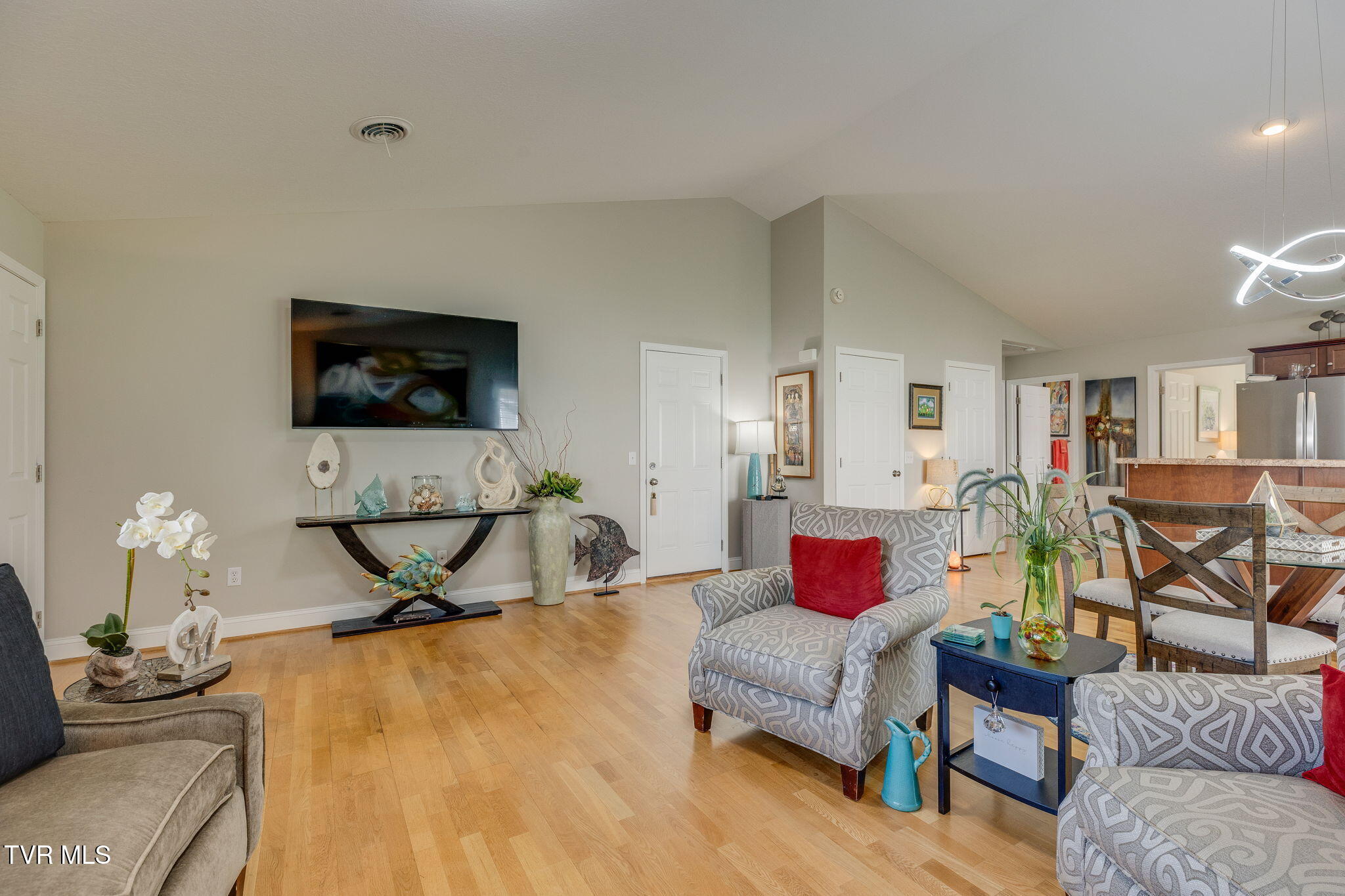 105 Willow Oak Court, Bristol, Virginia image 6