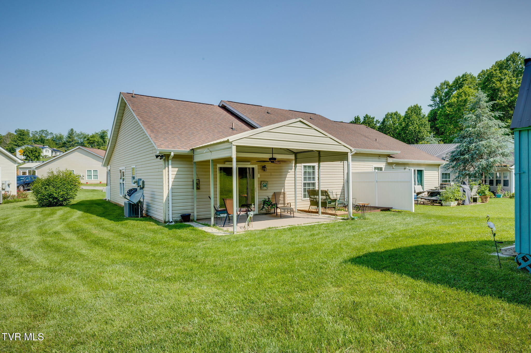105 Willow Oak Court, Bristol, Virginia image 23