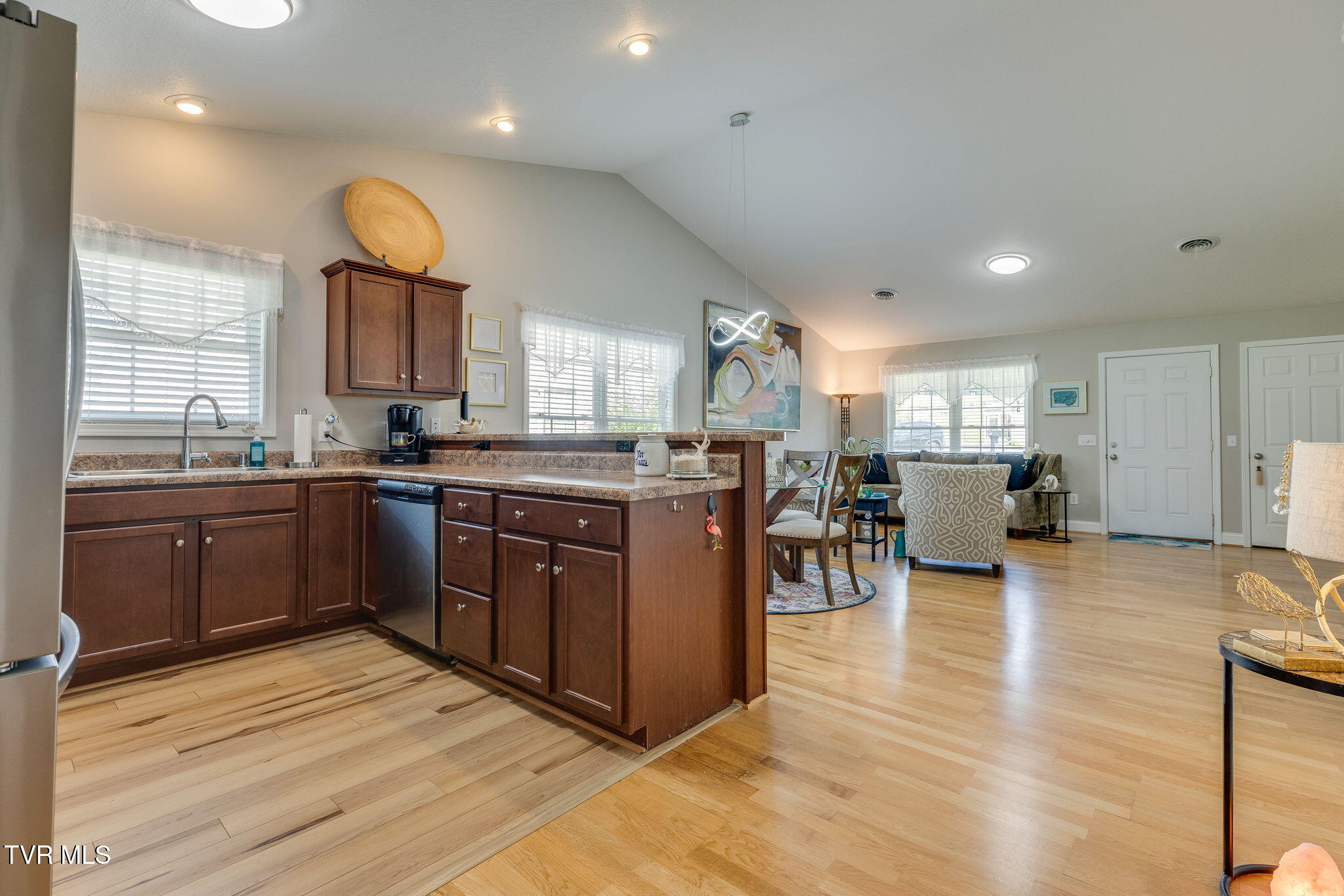 105 Willow Oak Court, Bristol, Virginia image 10