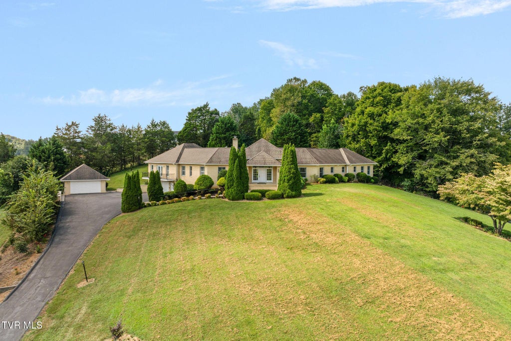 Photo of 670 Headtown Road, Jonesborough, TN 37659 (MLS # 10000524)