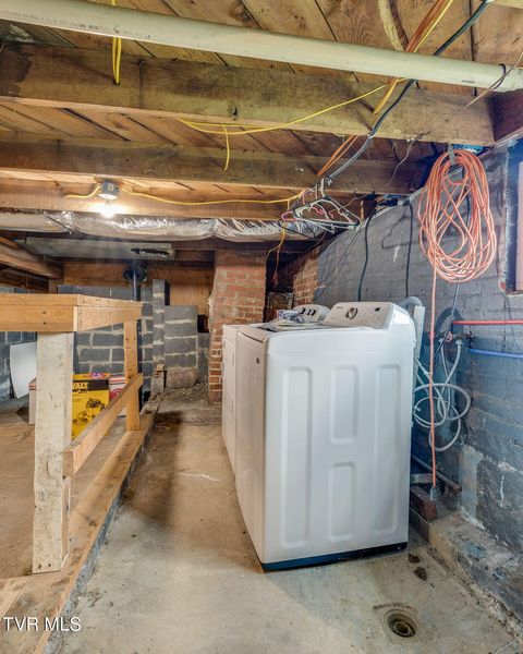 Tiny photo for 4221 Maplewood Street, Kingsport, TN 37660 (MLS # 9984165)