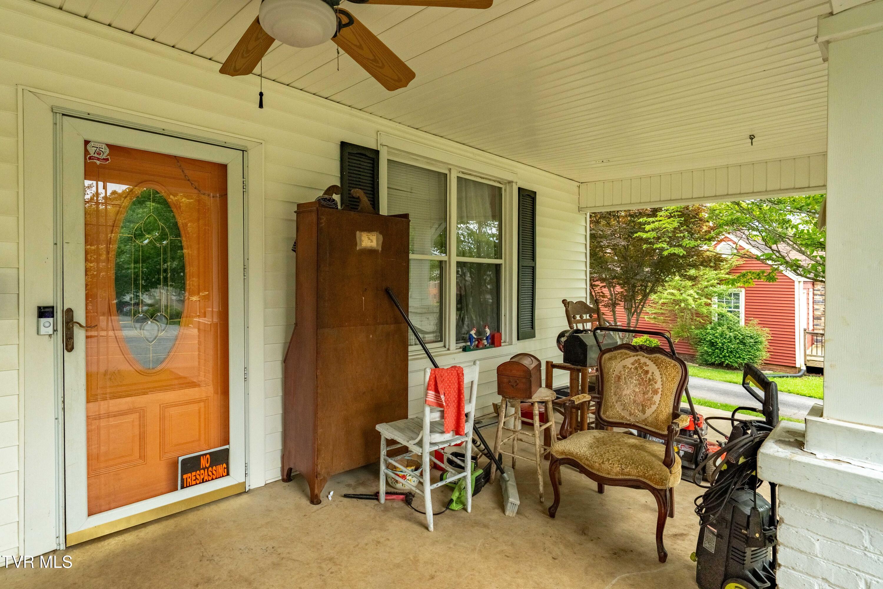 108 W G Street, Elizabethton, Tennessee image 9