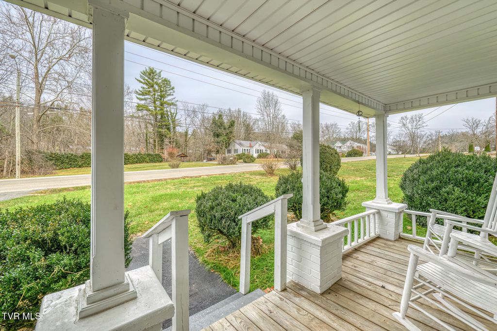 Photo of 920 North Church Street, Mountain City, TN 37683 (MLS # 9992730)