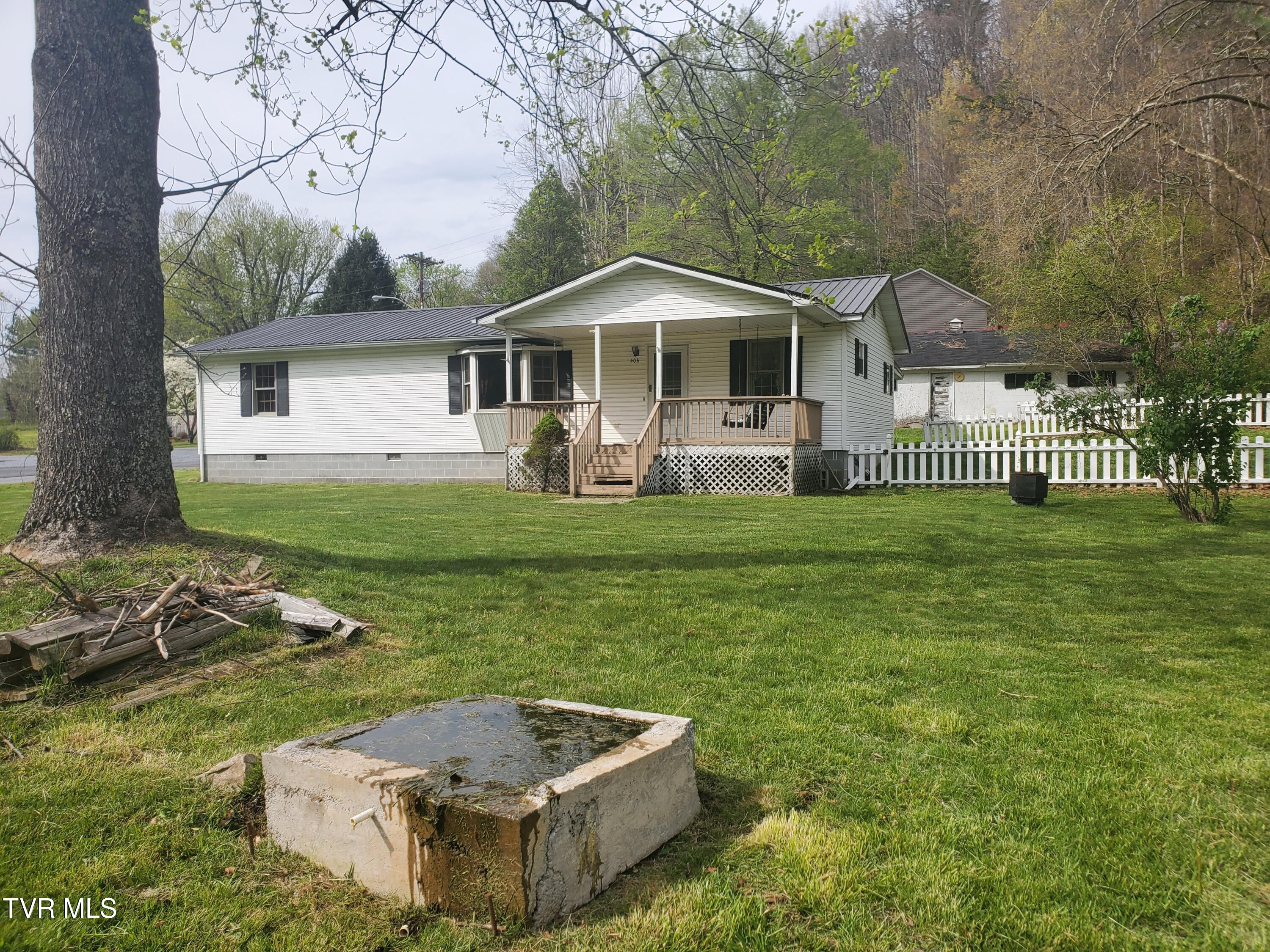 406 Fritz Street, Damascus, Virginia image 10