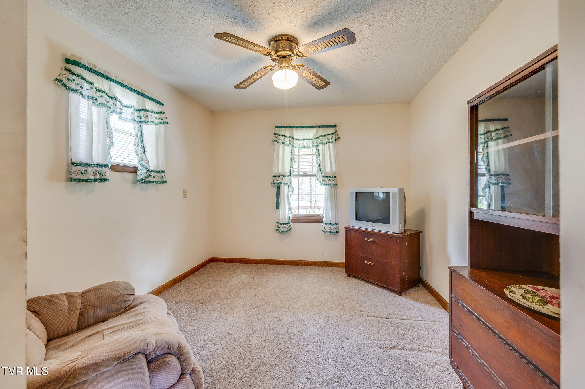 406 Fritz Street, Damascus, Virginia image 18