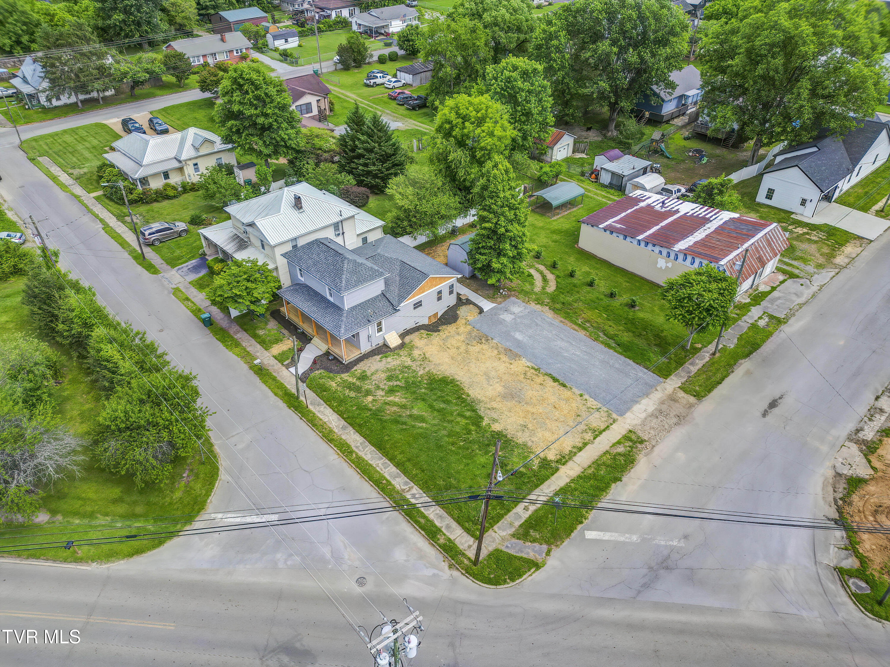 408 Levelin Street, Erwin, Tennessee image 33