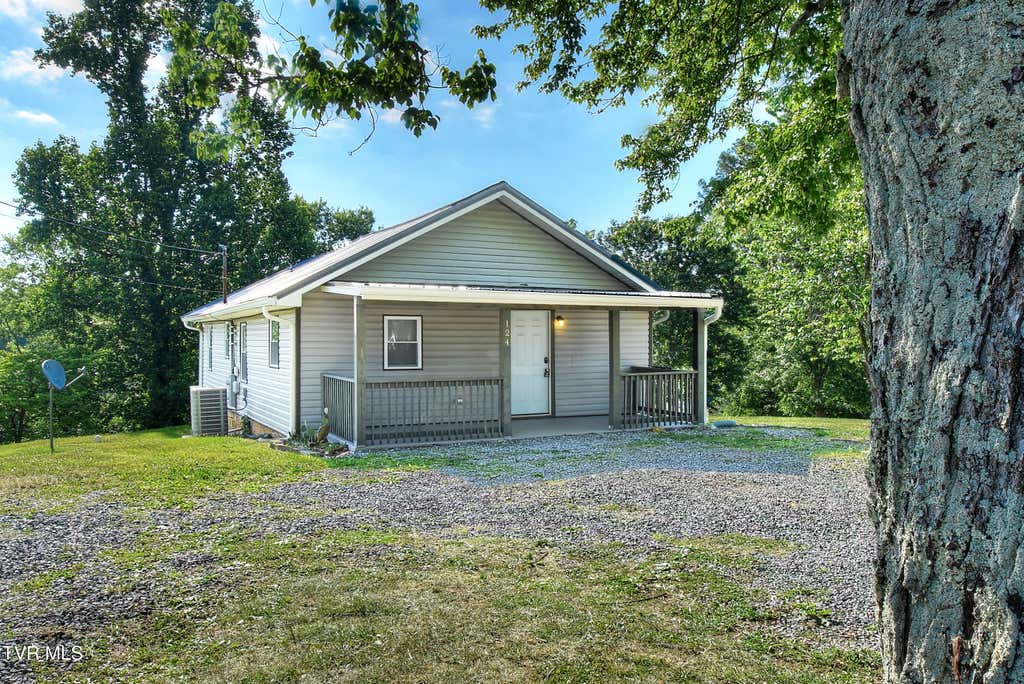 Photo of 124 Fairridge Road, Johnson City, TN 37604 (MLS # 9995685)