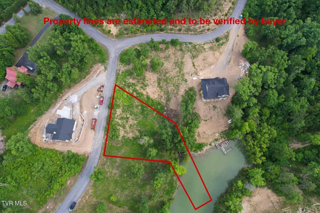 Photo of 44 Stone Harbor Drive, Dandridge, TN 37725 (MLS # 9998328)