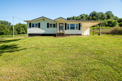Photo of 1224 Sulphur Springs Loop, Greeneville, TN 37745 (MLS # 9998423)