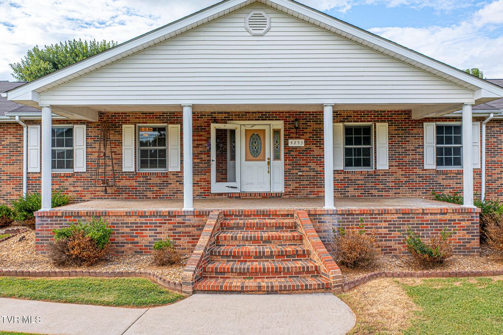 Photo of 4253 Carters Valley Road, Church Hill, TN 37642 (MLS # 9984965)