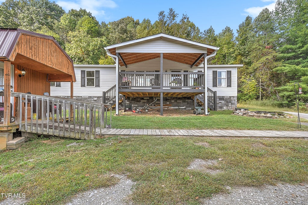 Photo of 359 Adams Chapel Road, Blountville, TN 37617 (MLS # 10001720)