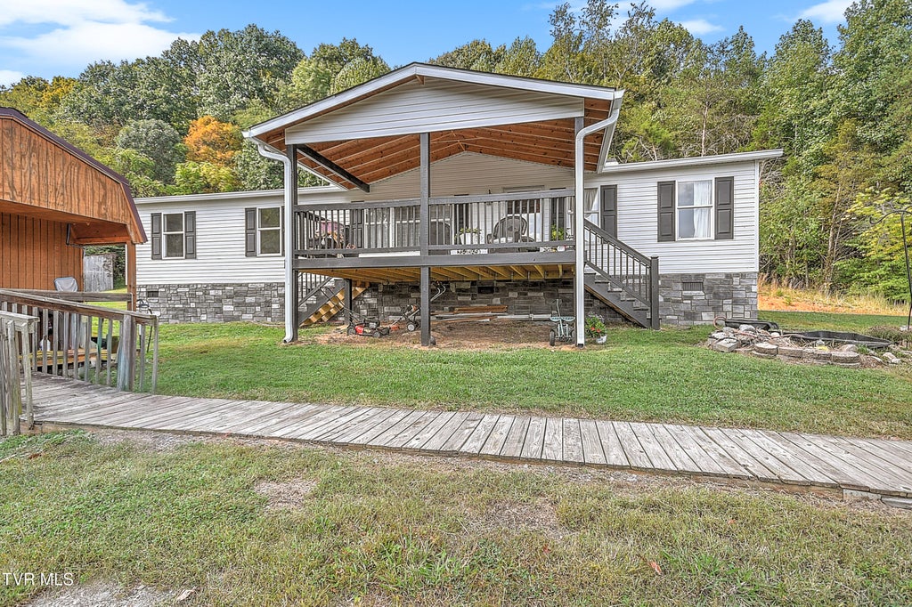 Photo of 359 Adams Chapel Road, Blountville, TN 37617 (MLS # 10001720)