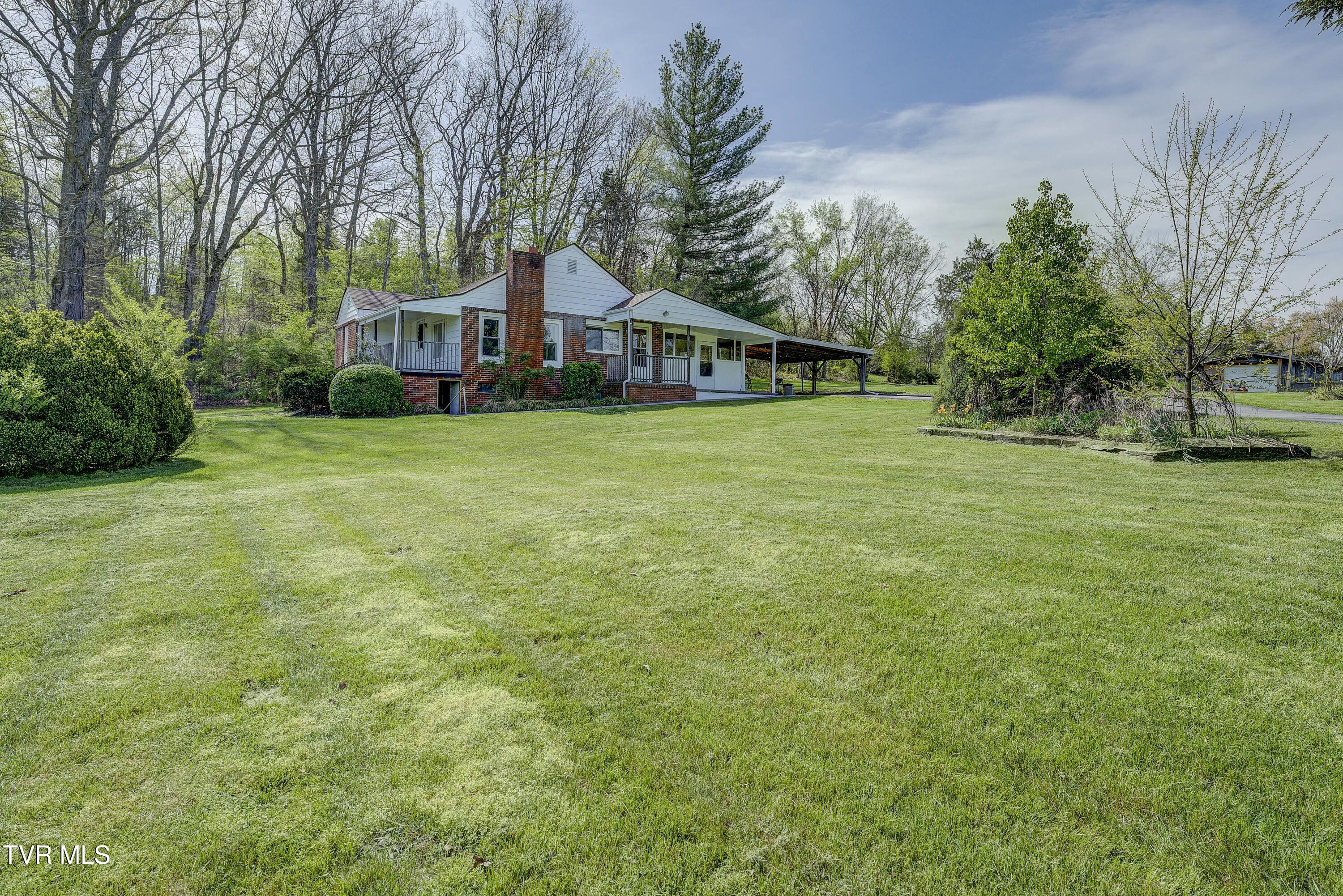 100 Fairview Circle, Jonesborough, Tennessee image 2