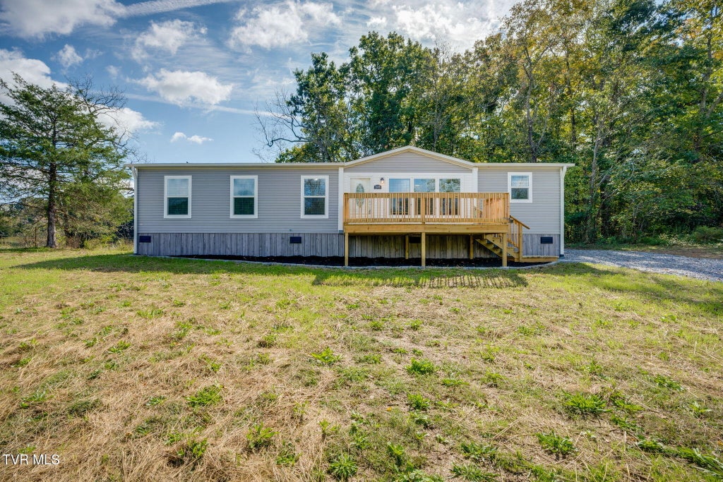 Photo of 1225 Stagecoach Road, Greeneville, TN 37743 (MLS # 10002073)