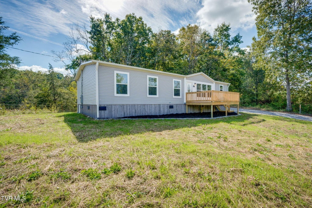 Photo of 1225 Stagecoach Road, Greeneville, TN 37743 (MLS # 10002073)