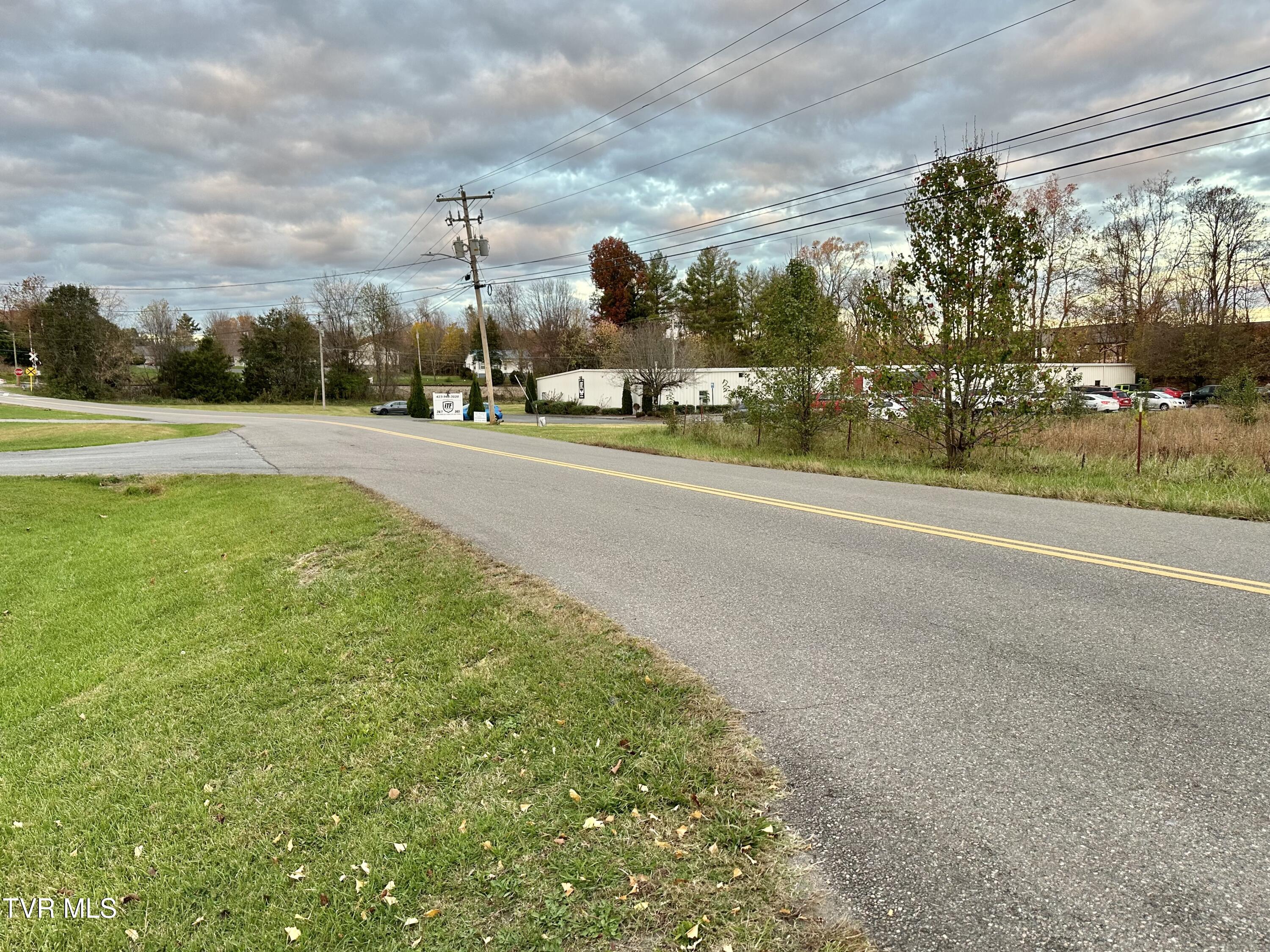 109 L P Auer Road, Johnson City, Tennessee image 3