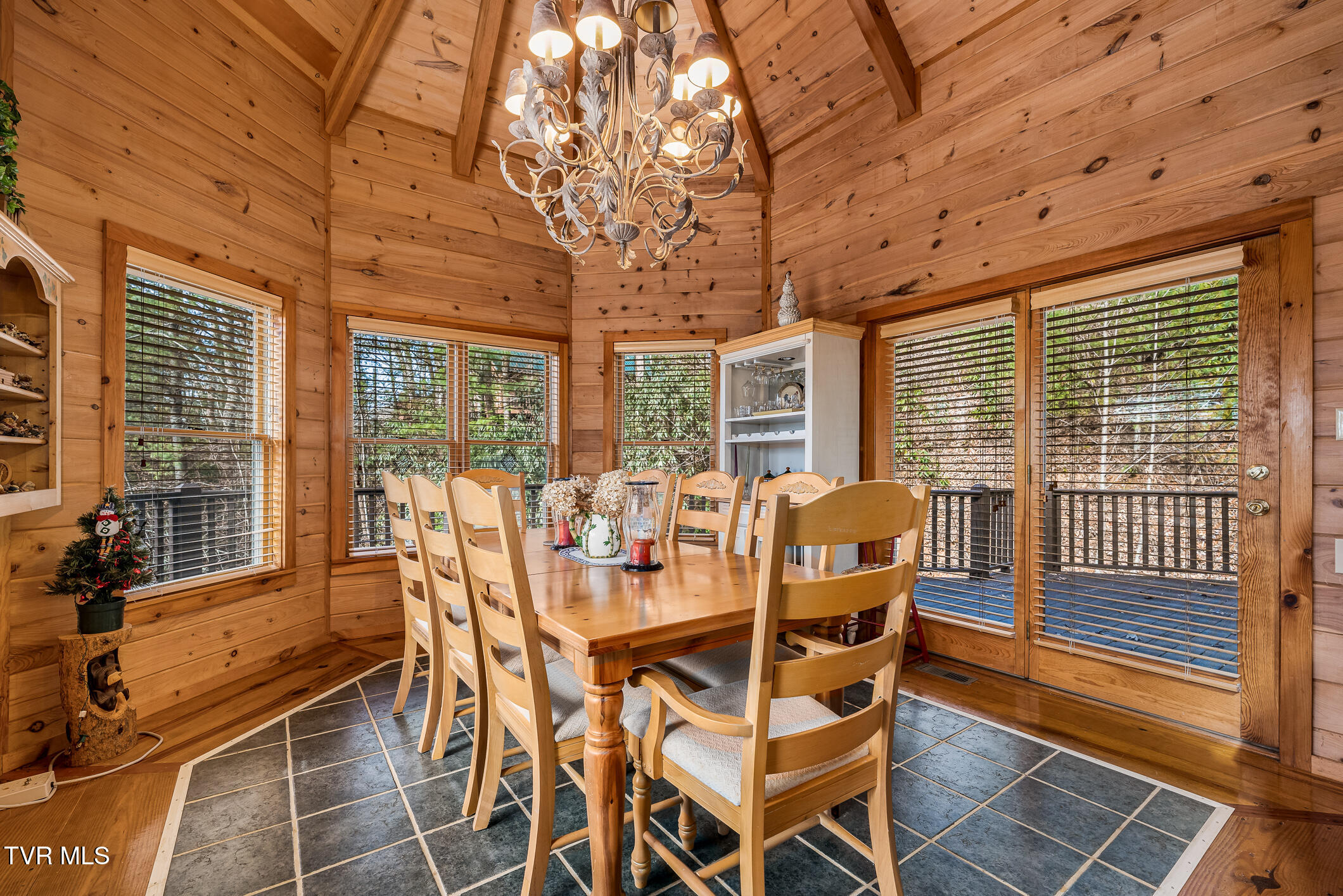 254 Ivy Wood Lane, Mountain City, Tennessee image 23