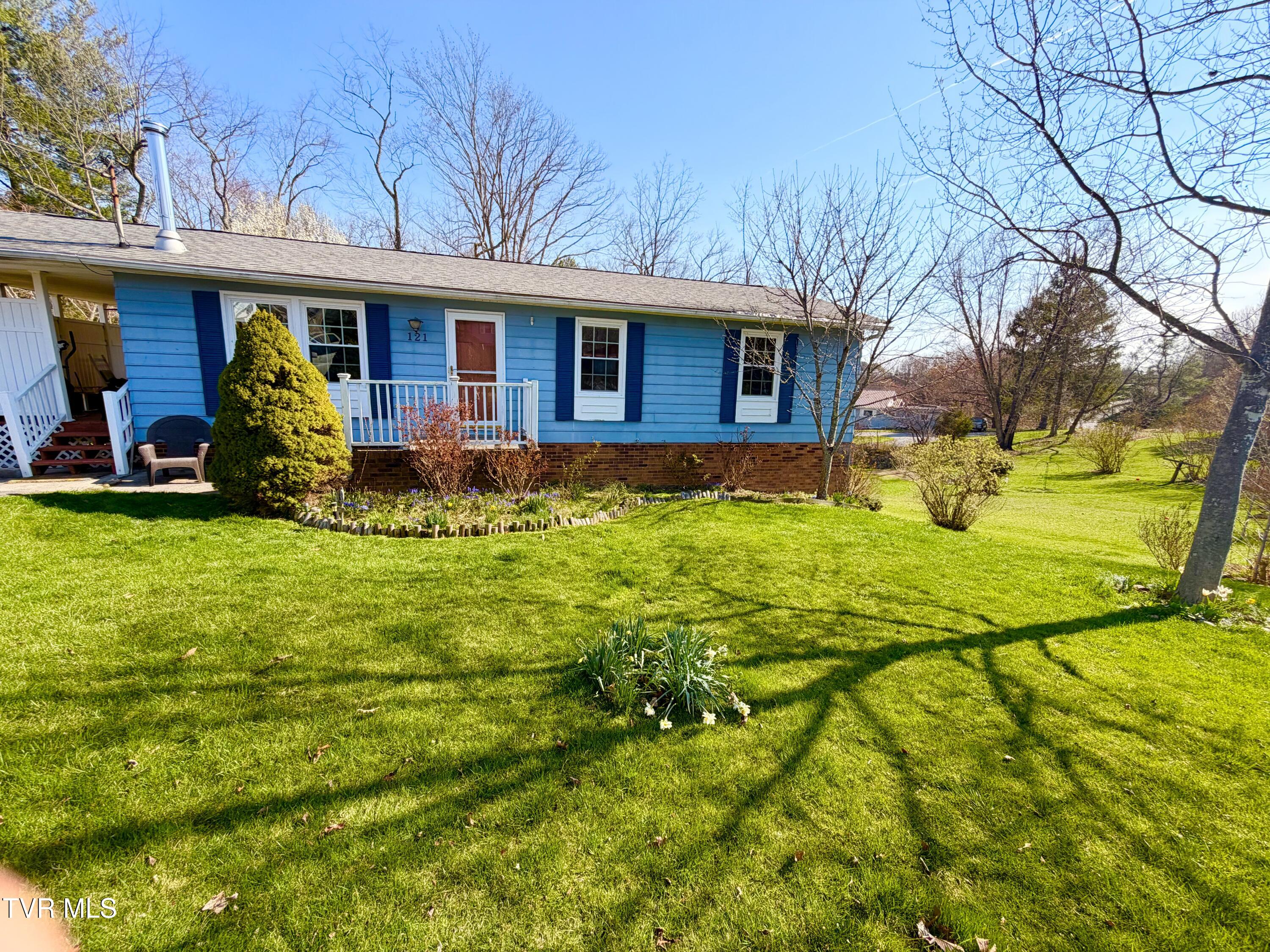 121 Southwest Beverly Avenue