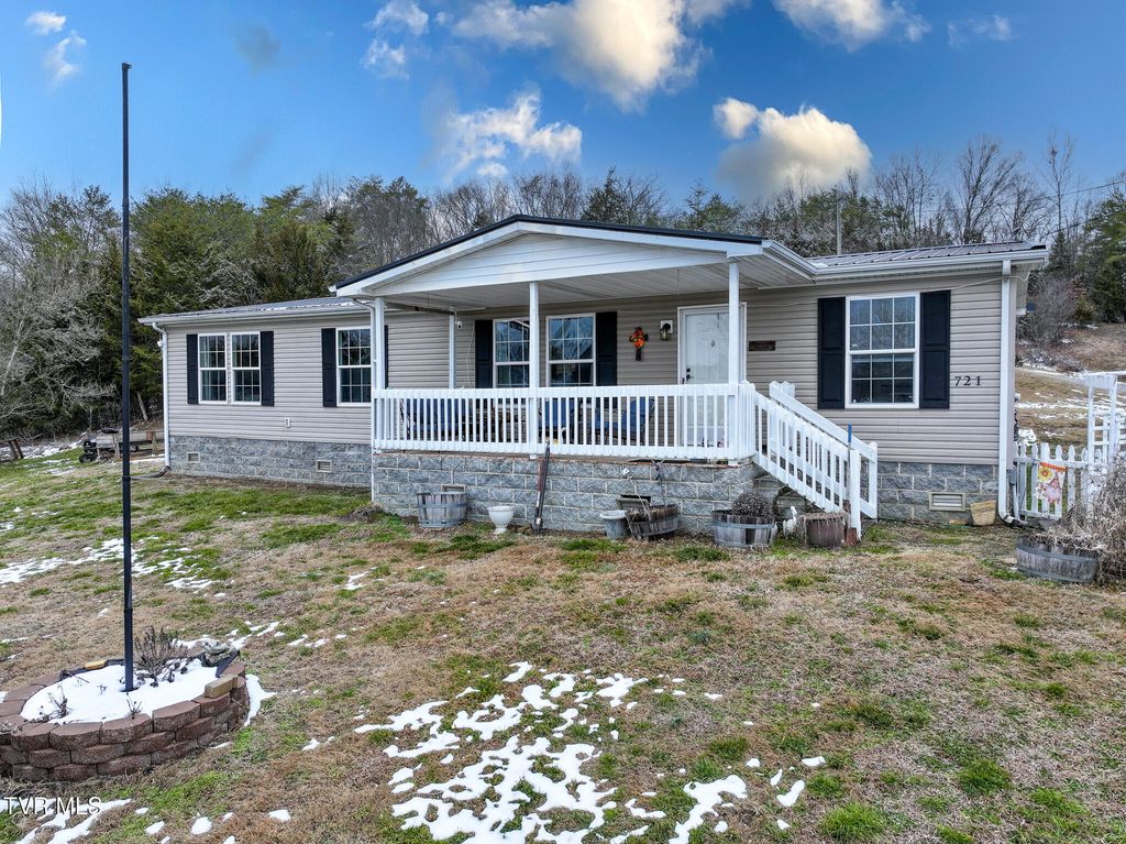 Photo of 721 Old Midway Road, Midway, TN 37809 (MLS # 9990955)