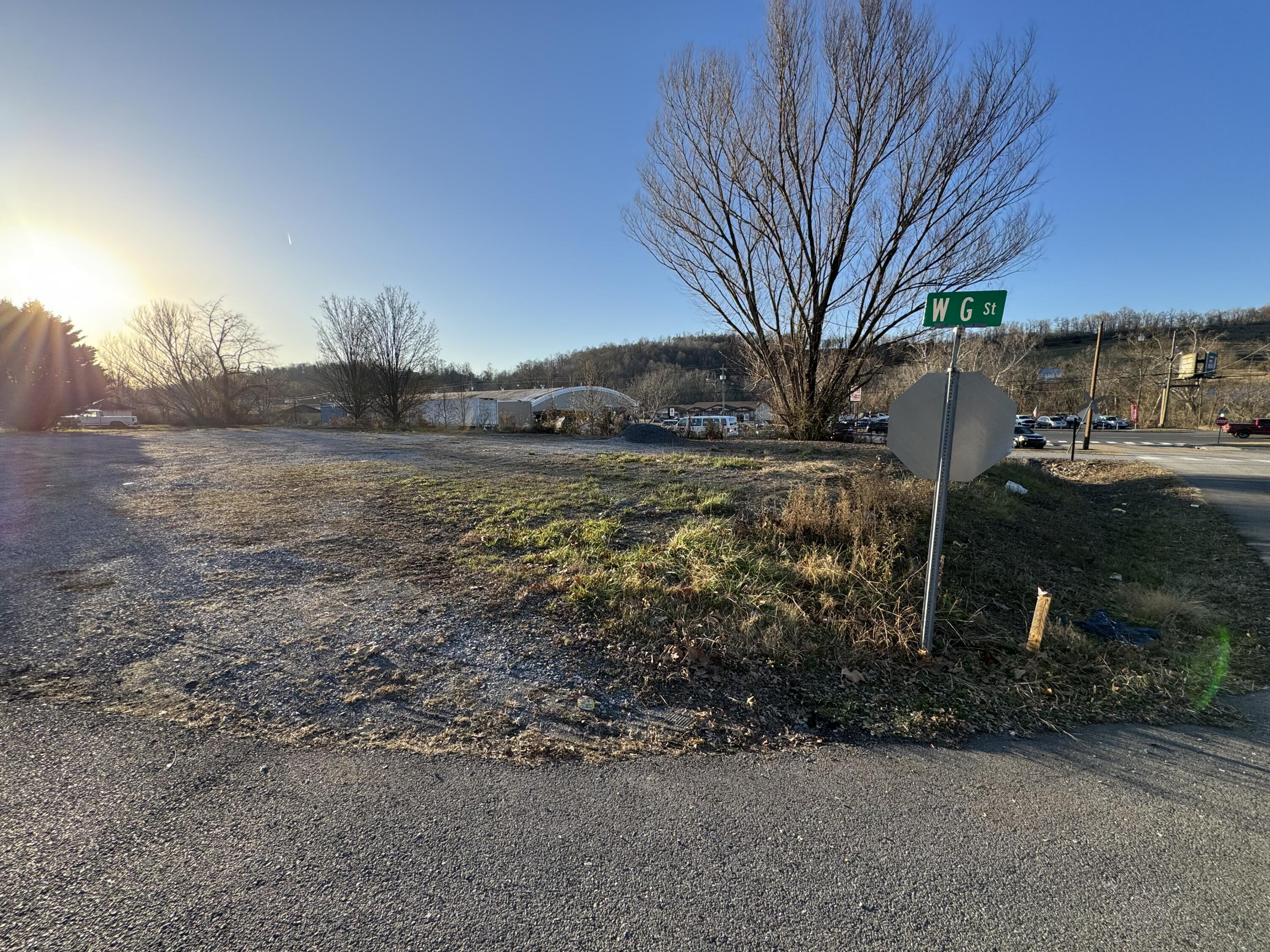 1903 G Street, Elizabethton, Tennessee image 4