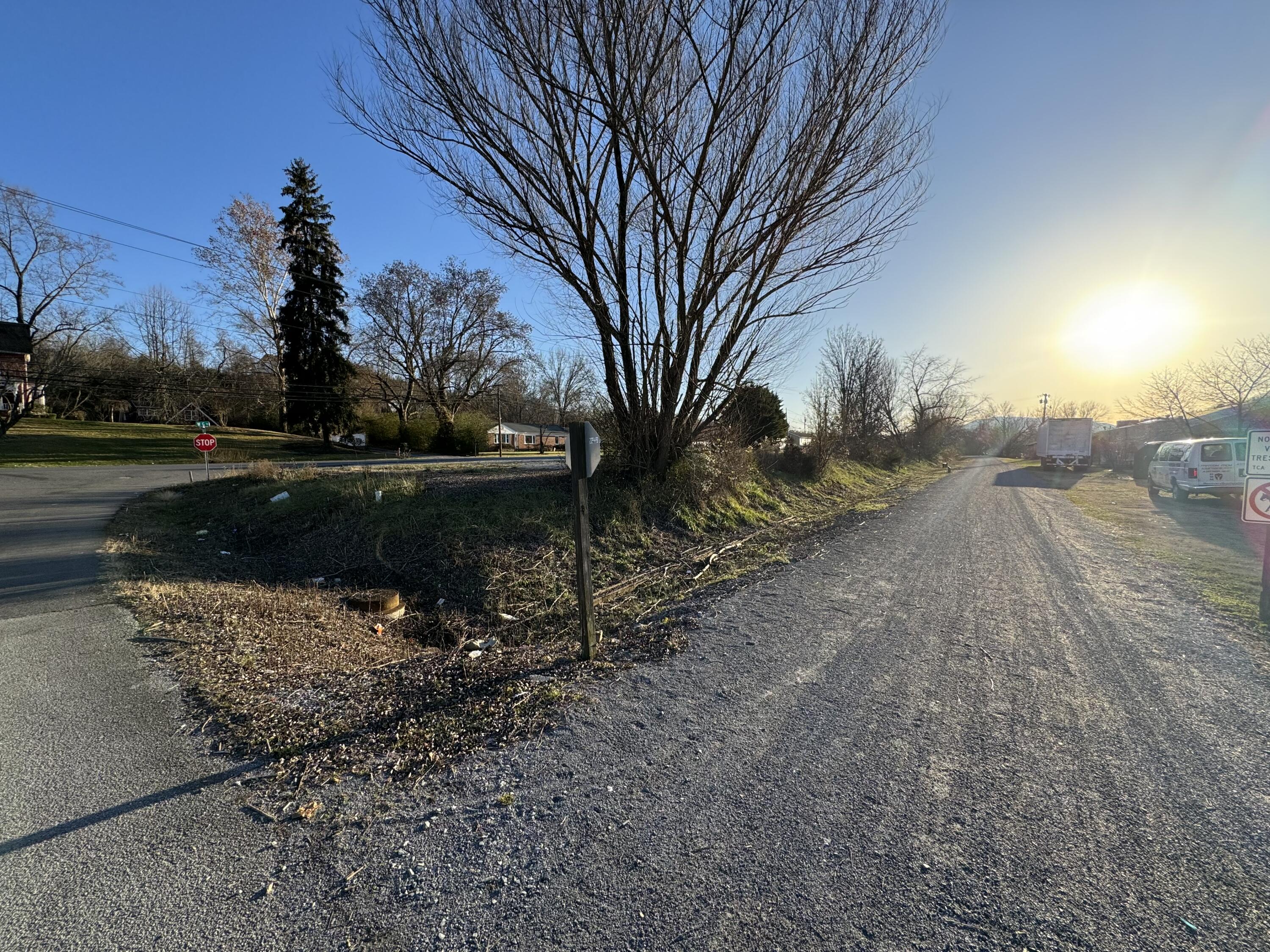 1903 G Street, Elizabethton, Tennessee image 3