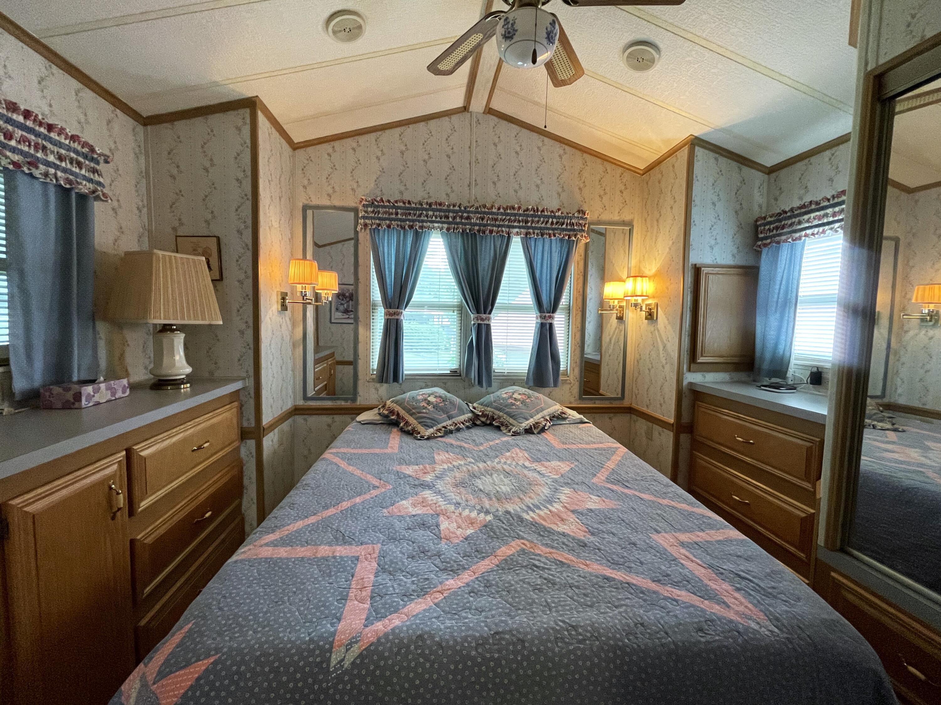 5355 East Parkway #106, Cosby, Tennessee image 17