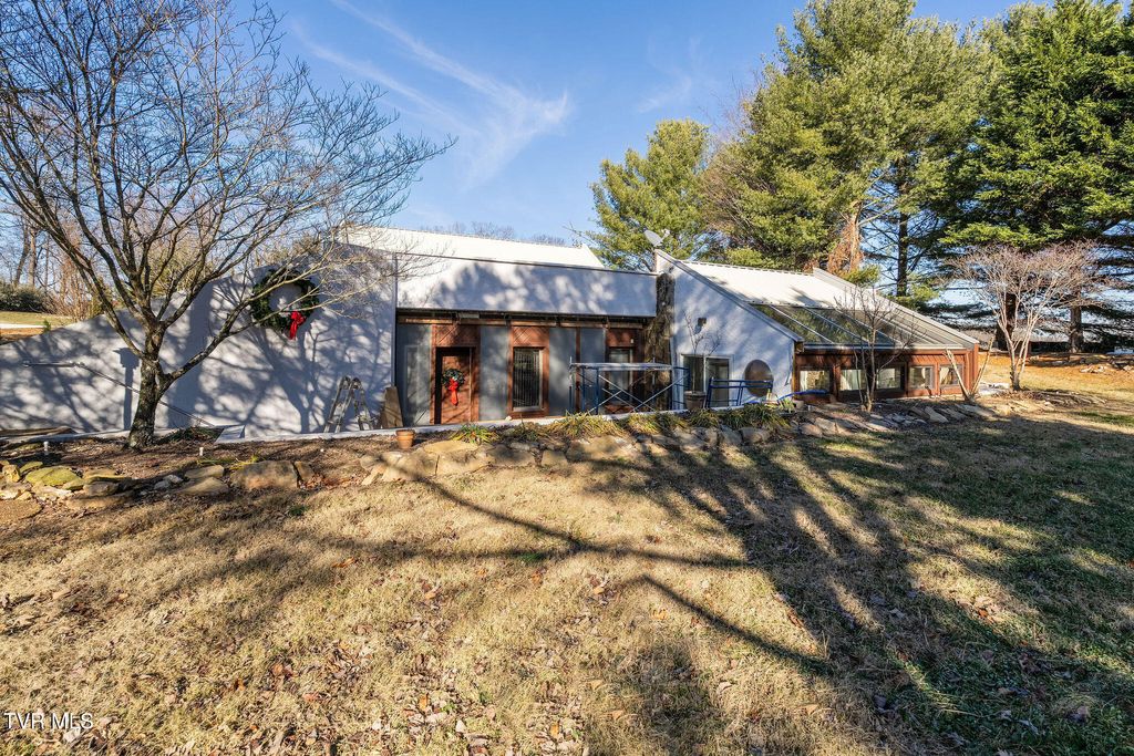 Photo of 4367 Peace Drive, Morristown, TN 37814 (MLS # 9989354)