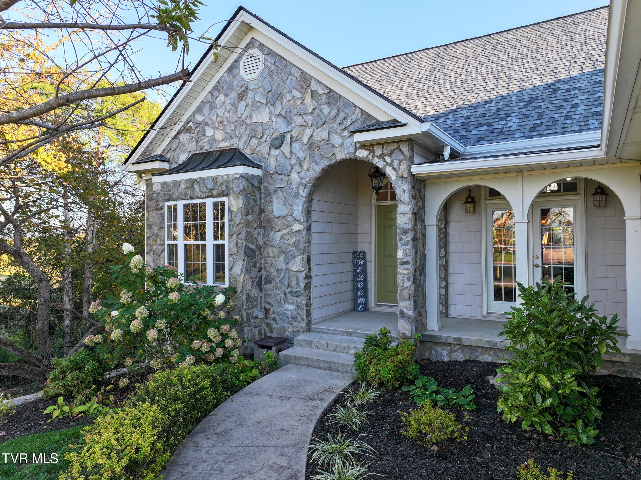 290 New Hope Road