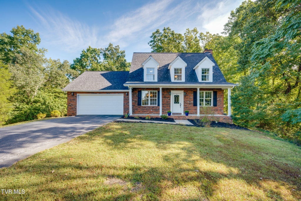 Photo of 2324 Larry Street, Kingsport, TN 37664 (MLS # 10001643)