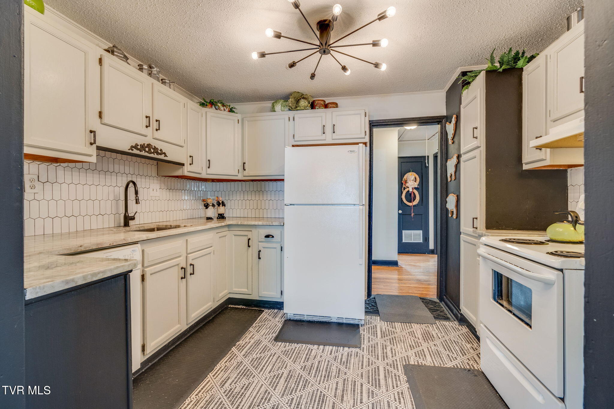 1620 Hermitage Drive, Kingsport, Tennessee image 12