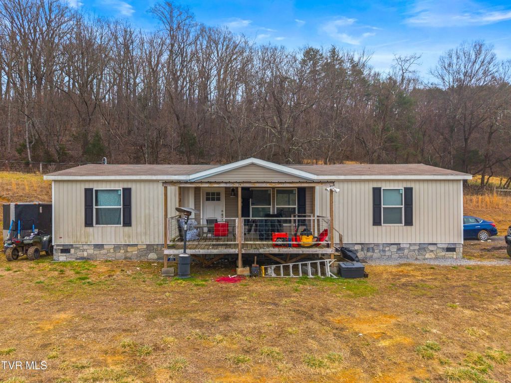 Photo of 612 Grassy Valley Road, Whitesburg, TN 37891 (MLS # 9993743)