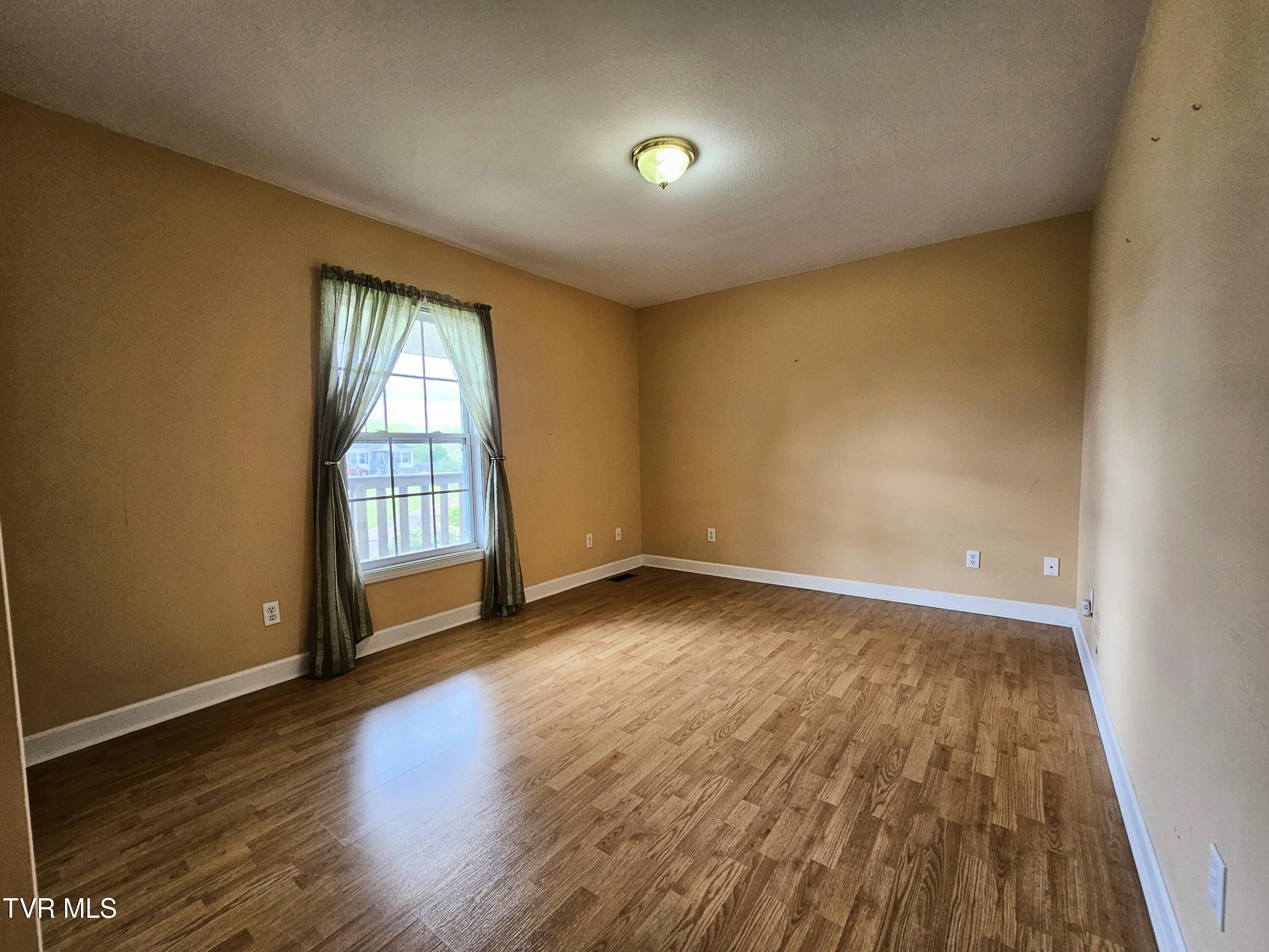 485 Ebenezer Loop Loop, Chuckey, Tennessee image 16