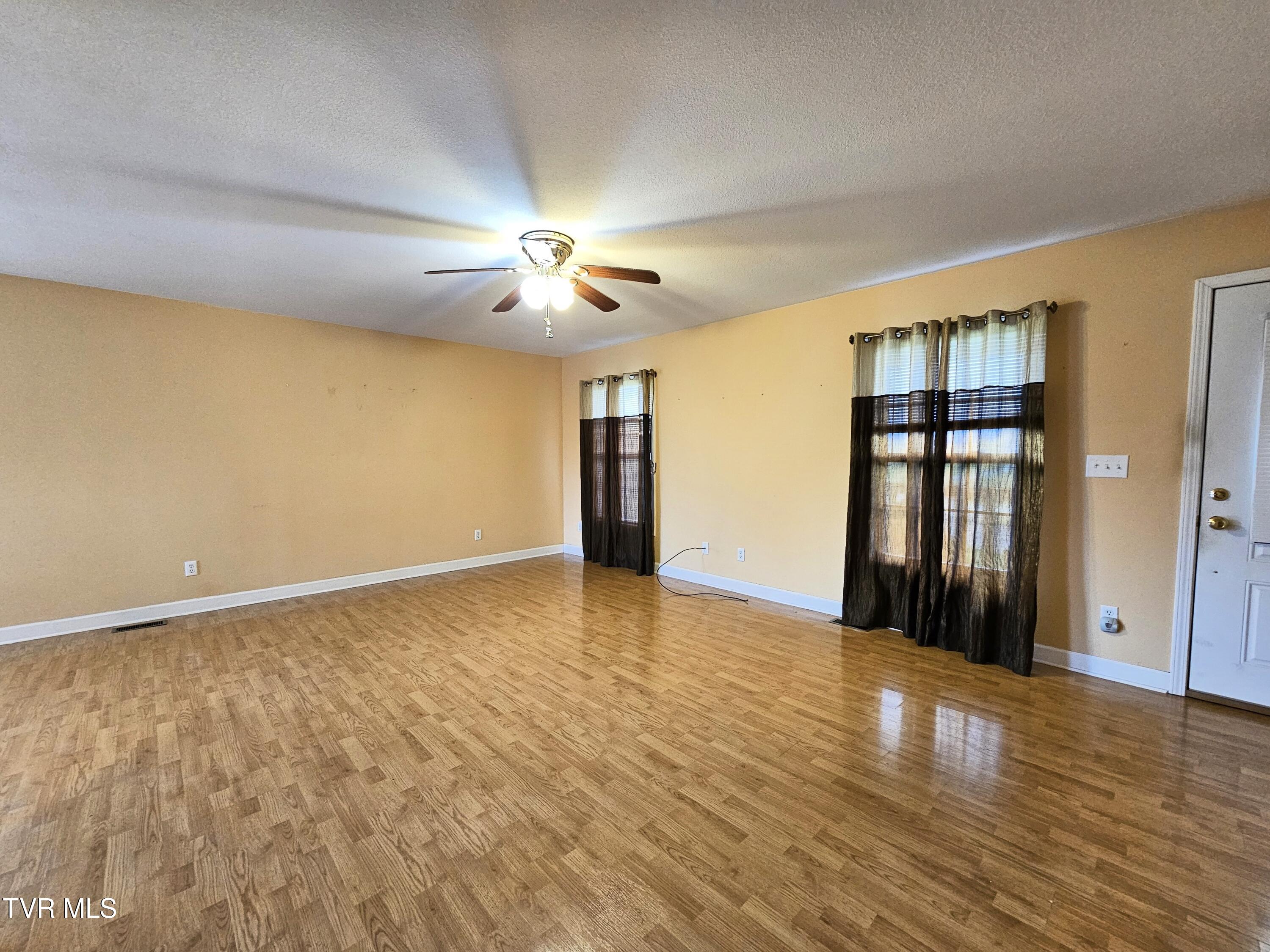 485 Ebenezer Loop Loop, Chuckey, Tennessee image 4