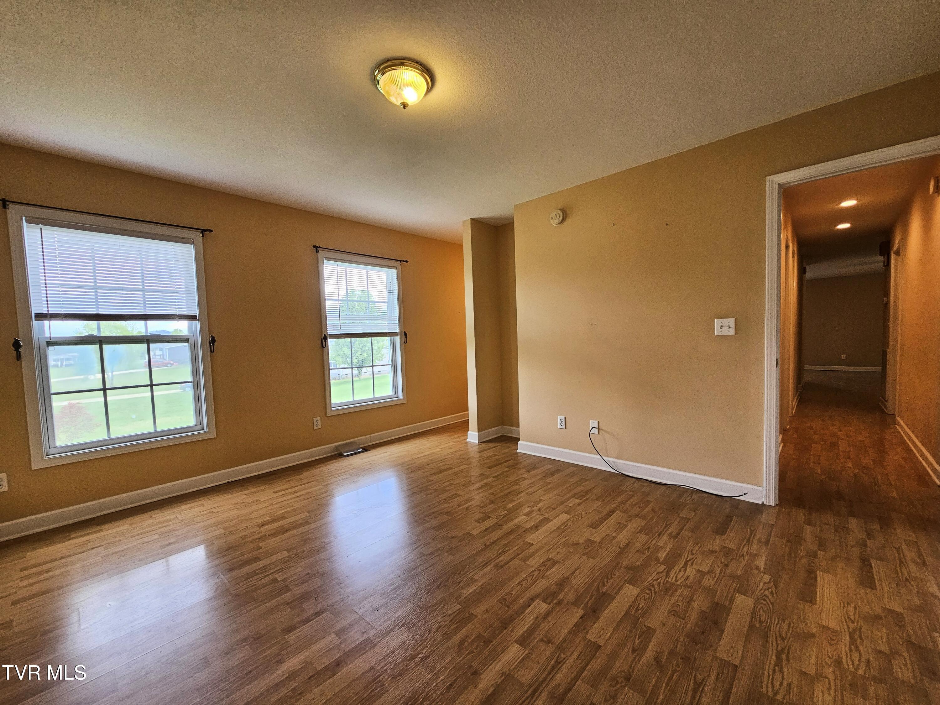 485 Ebenezer Loop Loop, Chuckey, Tennessee image 10