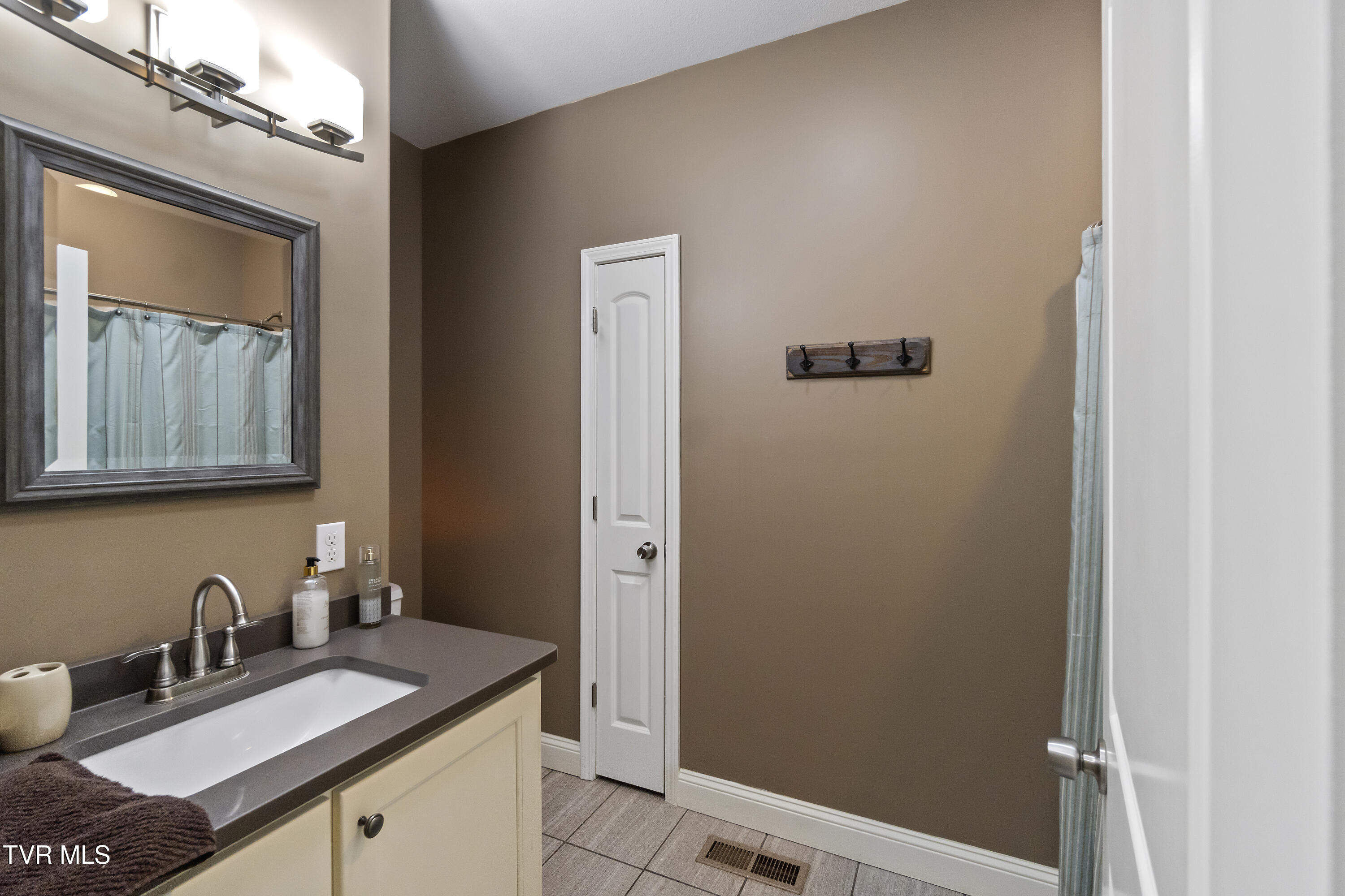 186 Brooks Landing Circle, Rogersville, Tennessee image 26